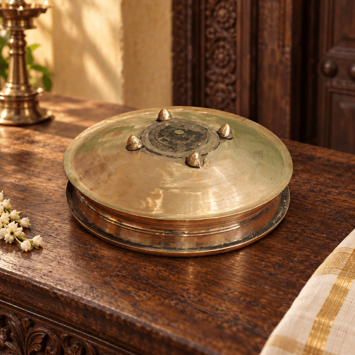 Handmade Bronze Uruli - Traditional Kerala Cooking Vessel 9 Inch - Abida Rasheed